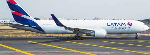 Primeiro Boeing 777 cargueiro  modificado com AeroSHARK da Lufthansa entra em serviço regular