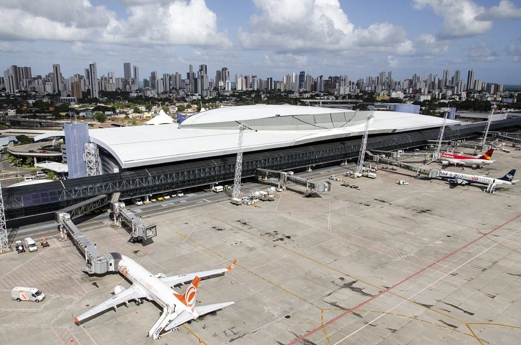 Aeroportos do Brasil serão entregues à concessão em 4 anos Asas