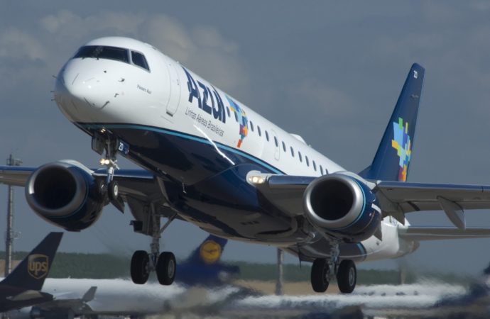 Azul adquire aeronaves da Embraer e pretende chegar a 200 destinos nacionais