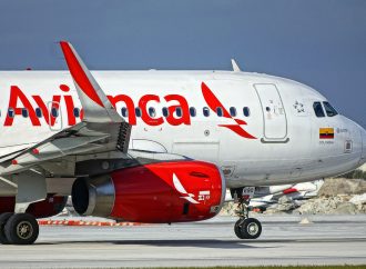 Avião da Avianca tem perda súbita de altitude – 8 ficam feridos