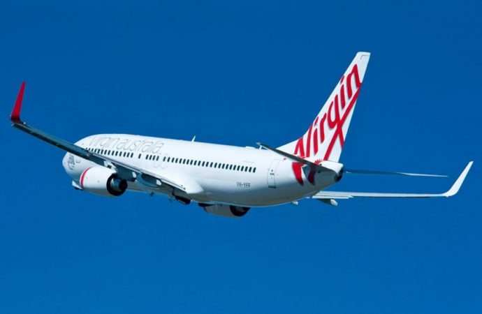 Boeing 737 da Virgin Australia começa a se desintegrar no meio do vôo