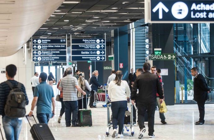 Anvisa atualiza medidas de proteção a serem adotadas em aeroportos e aeronaves