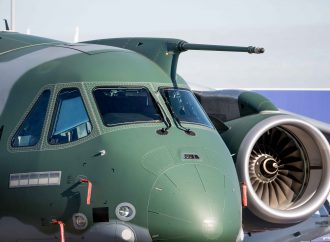 C-390 Millennium recebe o Grand Laureate de Defesa concedido pela Aviation Week