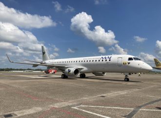 Embraer E190 começa voos comerciais nas cores da Myanmar Airways International