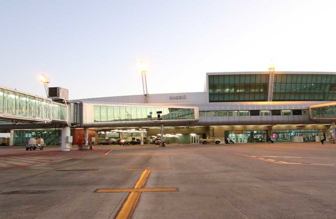 Doze novos aeroportos recebem o certificado operacional da ANAC