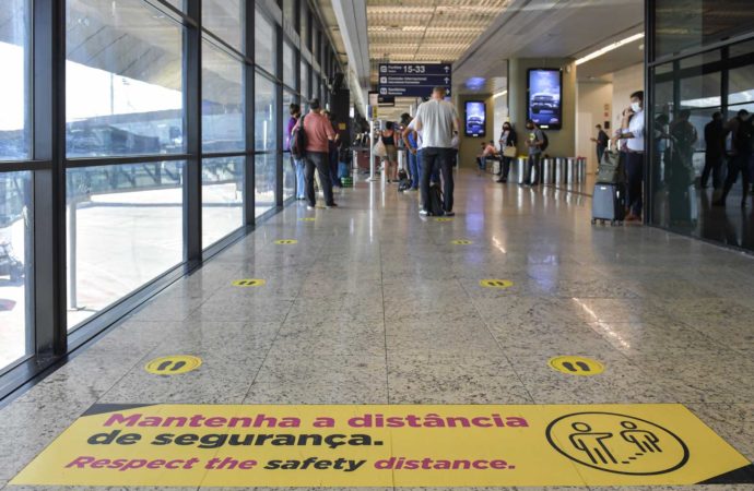 Mais de 635 mil passageiros devem passar pelo Aeroporto Int. de Belo Horizonte (SBCF) em fevereiro