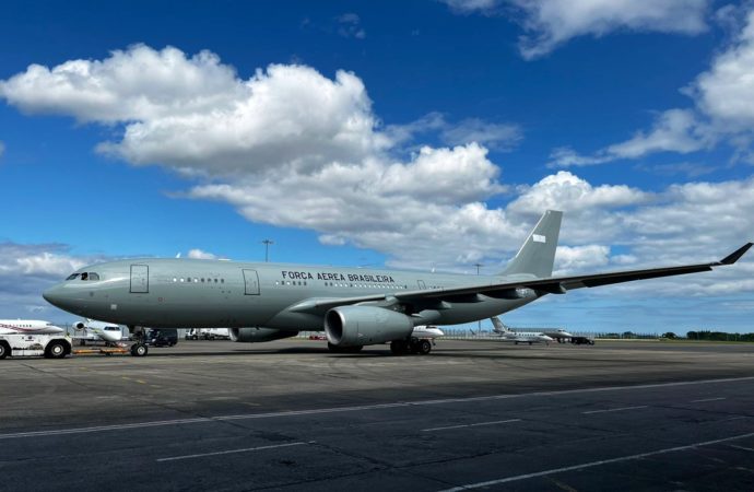 Primeiro KC-30 da FAB chega ao Brasil neste mês