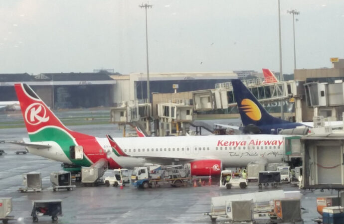 Incidente: voo KQ 606 da Kenya Airways B737 sofre falha de pressurização da cabine