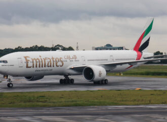 Emirates expande rede na Ásia com retomada de voos para Tóquio-Haneda