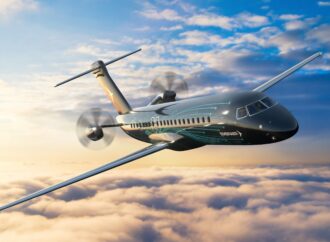 Embraer confirma atraso no lançamento do turboélice e acredita que entrada em 2028 ainda é possível
