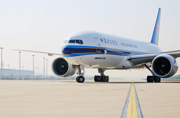 China Southern Airlines lança nova rota de carga ligando Shanghai e México