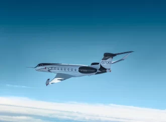 Gulfstream G700 acumula vários recordes de velocidade durante turnê mundial