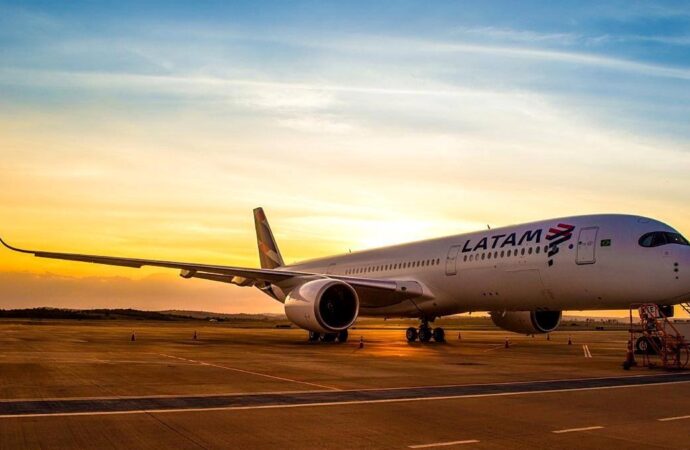 Mais de 900 mil passageiros devem passar pelo BH Airport em março.