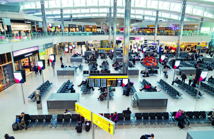 Aeroporto de Heathrow Londres transforma operações aeroportuárias com a Genetec