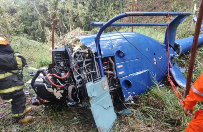 Acidente aéreo em Caieiras (SP) deixa dois mortos e dois feridos