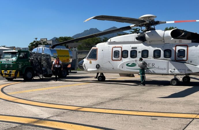 Líder Aviação faz primeiro voo no Brasil com combustível sustentável