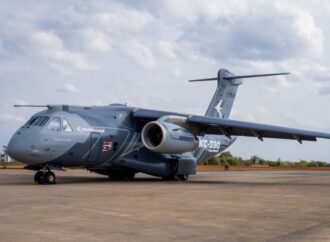 Novo KC-390 de demonstração, E195-E2 e E190F são destaques da Embraer no Dubai Airshow